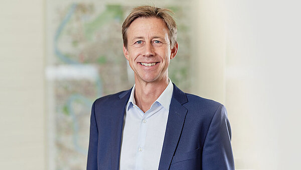 Dipl. Ing. Leif Steffens, Immobilienökonom IRE/BS