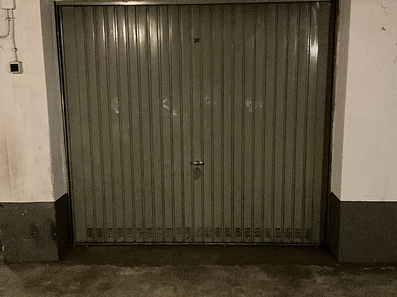 Abschließbare Tiefgaragenbox in Düsseldorf